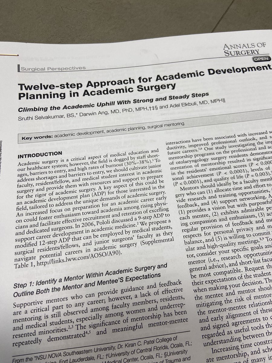 😕Nunca entenderé por qué nos cuesta tanto crear nuevo talento quirúrgico académico en nuestro país. 🇪🇸¿falta de motivación ? ¿Mentores ? ¿O Falta de líderes académicos .?? Les recomiendo que lo intenten. 📚👉🏻 vean el Academic Plan Development en 12 pasos propuesto.!