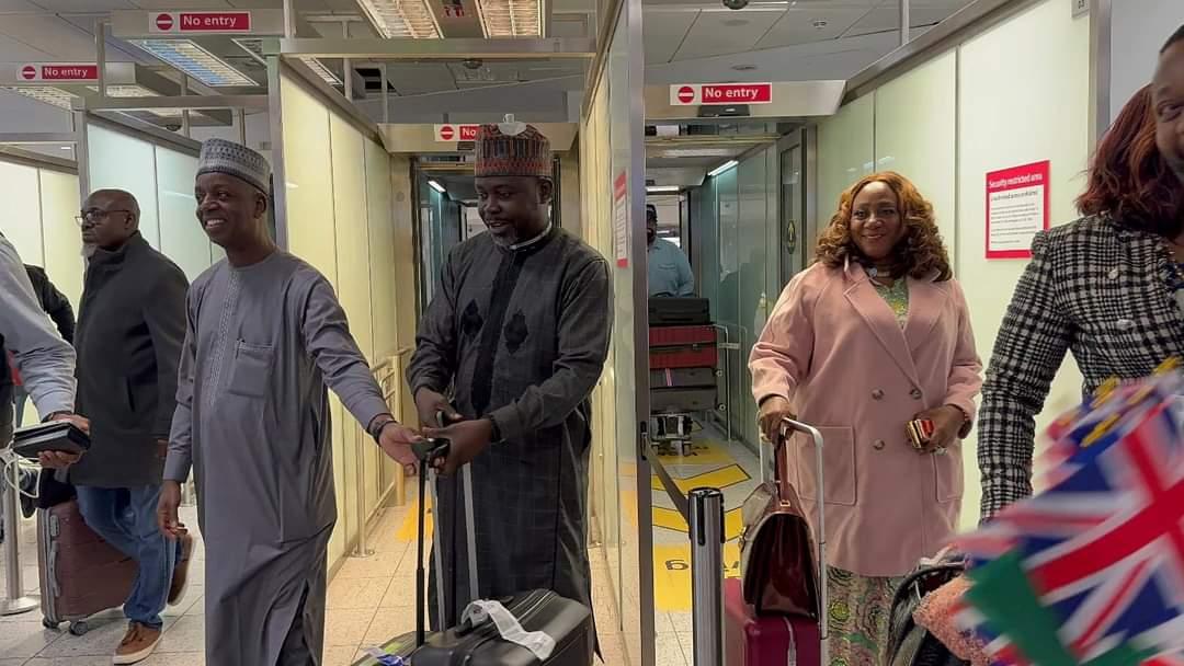 flyairpeace's tweet photo. Our launch of our London route is more than just a flight service- it's the enhancement of socio-economic relations between Nigeria and the United Kingdom. 
And we're happy to be fostering these bilateral ties between both countries through hassle-free connectivity.

For your London flight reservations, visit https://t.co/y7kVGFWnni.

#London #flygerian #LagostoLondon #LondontoLagos #UK #tourism #travel #Nigeria
#BetterDealWithAirPeace