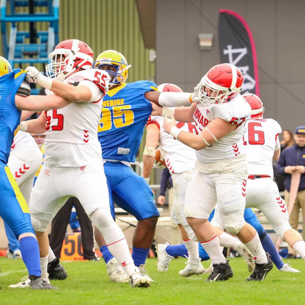 Sadly lost 38-7 to a well playing Swedish team, now we shift the focus towards Germany 🇩🇪 

Highlights will be up soon