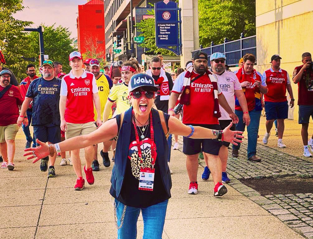 Give zero fucks what non Arsenal folks have to say. It’s a good day to be a Gooner. #ContiCupFinal #PremierLeague ❤️🙏