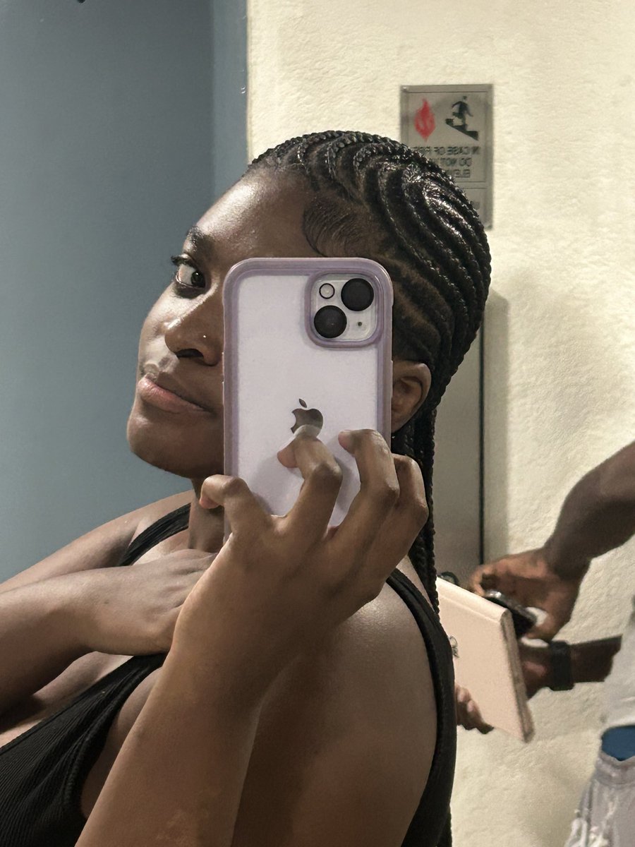 landeolaaa's tweet photo. I’ve never did a dump of me onnnn here 💕 https://t.co/JAEFnQB9UL