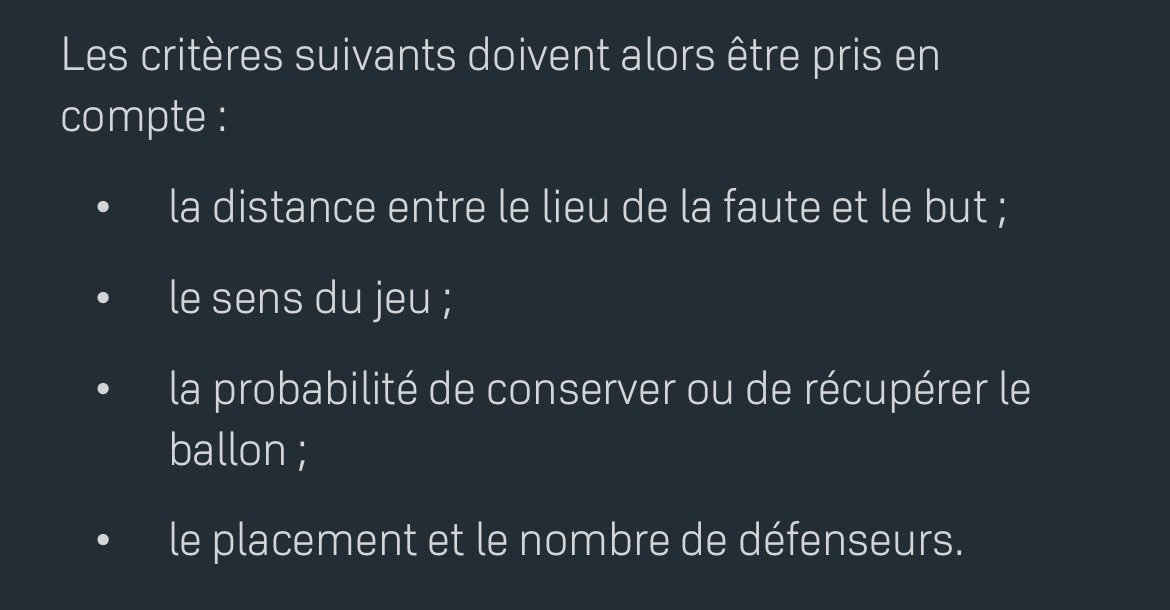 anthojmt's tweet photo. Le 🟥 de Beraldo pour AOB:
- distance entre la faute et le but : 40m
- sens du jeu : le ballon va vers le but
- proba de conserver / récupérer le ballon : connaissant la vitesse d’Aubam c’est possible
- placement et nombre de défenseur : 1 a l’opposé

Tout est réuni pour le 🟥🤷🏼‍♂️ https://t.co/2x4WWtTHba