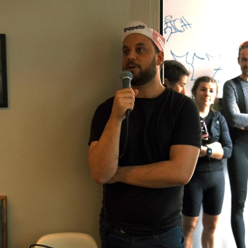 Heute haben wir mit rund 50 Amici die neue Ausgabe des <a href="/GruppettoMag/">Gruppetto-Magazin</a> gefeiert. Ich bin stolz auf das ganze Team und äusserst zufrieden mit dem neuen Magazin.

Lesenswerte Geschichten mit <a href="/demivollering/">Demi Vollering</a> #ridforgino #Indurain <a href="/michaelschaer/">Michael Schär</a> <a href="/gregory_rast/">Gregory Rast</a> <a href="/PascalHeyman/">Pascal Heyman</a> uvm