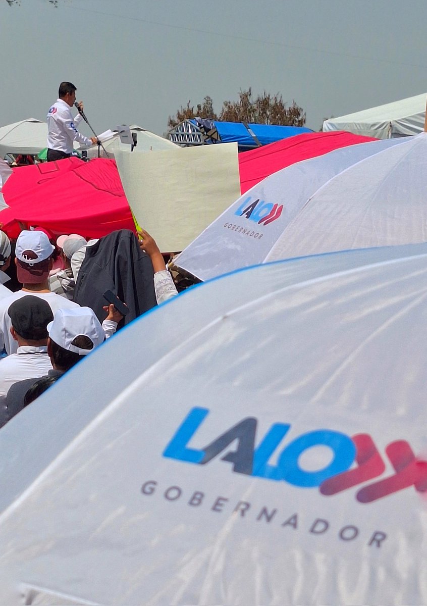 RENE_MUNOZ's tweet photo. Gran arranque de campañas en #Puebla con @XochitlGalvez @eduardorivera01 @marioriestra #LaloGobernador 👊🏻 #hartosdemorena https://t.co/LqytNOm3HX