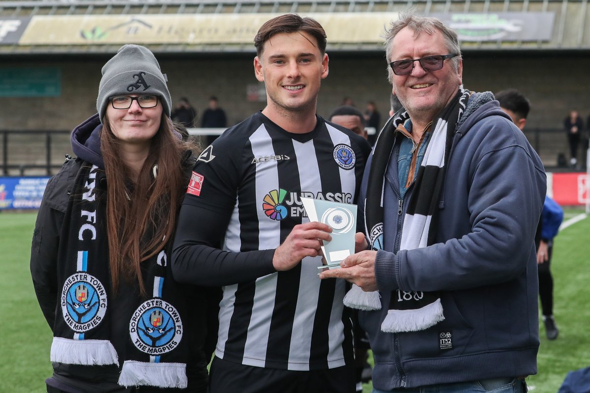 🏆 | 𝗣𝗟𝗔𝗬𝗘𝗥 𝗢𝗙 𝗧𝗛𝗘 𝗠𝗢𝗡𝗧𝗛

<a href="/willfletchh/">Will Fletcher</a> was recently voted by supporters as The Magpies Player of the Month for February 2024

Congratulations Fletch! 👏

🔗 dorchestertownfc.co.uk/news/fletcher-…

#WeAreDorch⚫️⚪