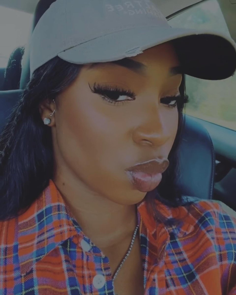 itstamiaaa_'s tweet photo. take a pretty girl to the country. 💋🧡🌾☀️ #mississippi #flipside #countrygirl https://t.co/14C3QXpVo8