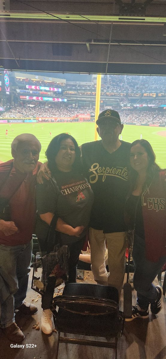 LOVEY602's tweet photo. #whataFan #dbacks #chasefield #MLB2024 https://t.co/kPSFBynCtt