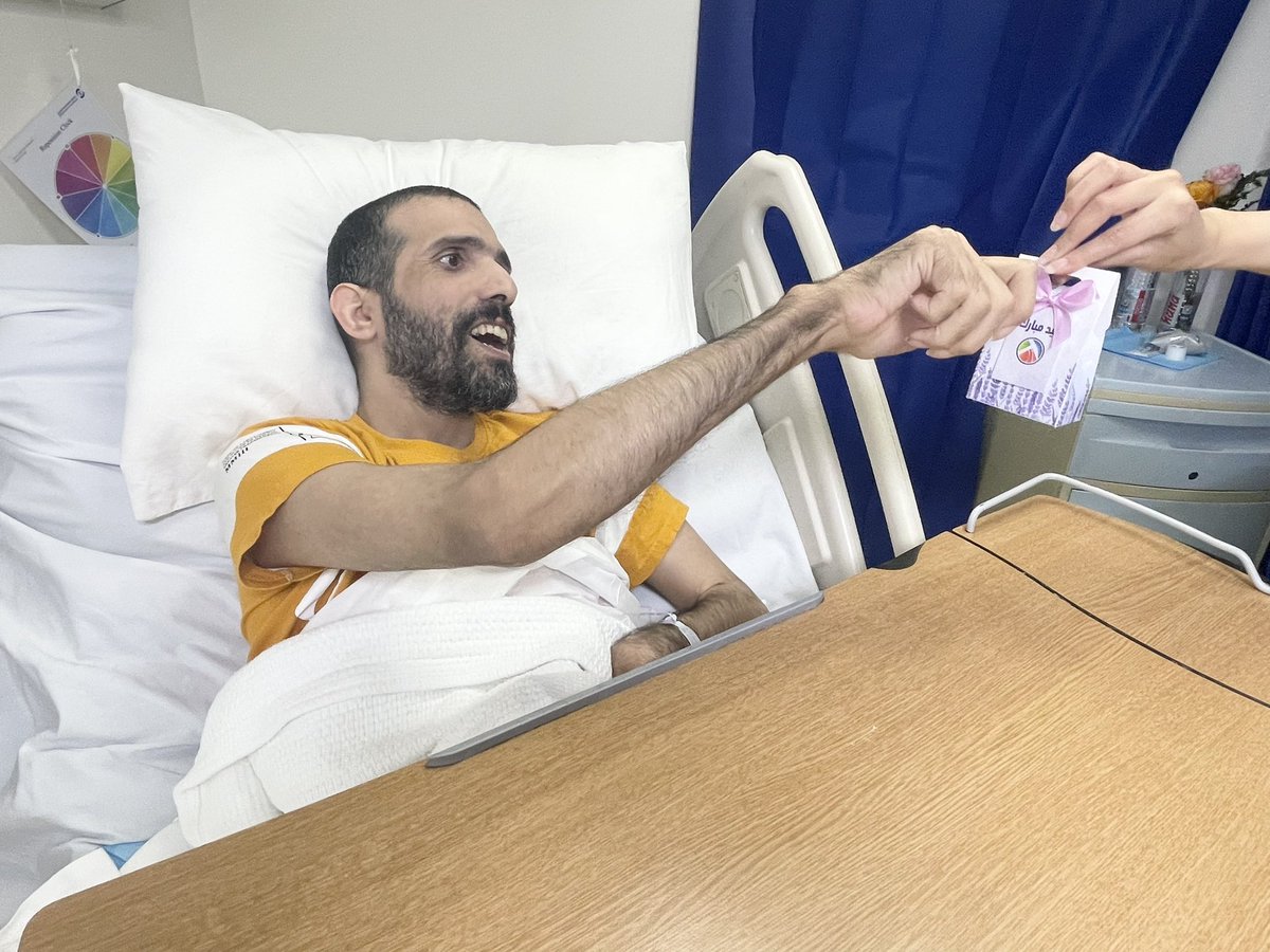E1_DLTCH's tweet photo. استقبل مستشفى الرعاية المديدة ب #الظهران احد مكونات #تجمع_الشرقية_الصحي فريق من جمعية الظهران لعلوم الارض وقامو بتقديم الهدايا للمرضى متمنين لهم الشفاء العاجل. https://t.co/gSaiIF9LWw