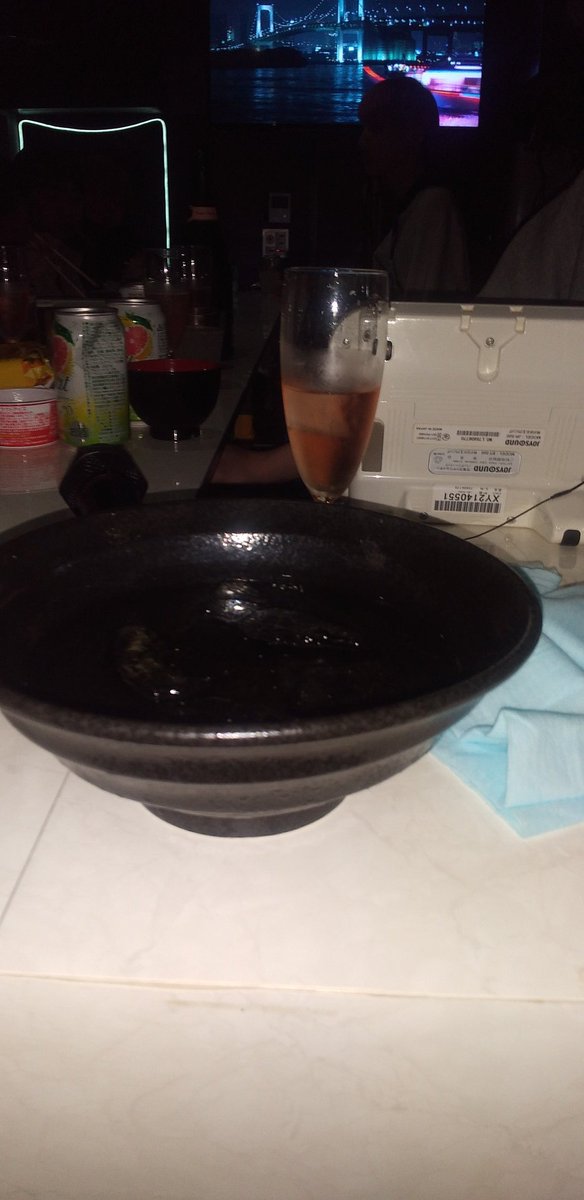 a7b1c5d's tweet photo. 普通のグラスで飲みたい(;_;)
酒飲んだ後はいつもそうだが満身創痍(>_<)昨日の朝は玉子丼&amp;豚汁なり🙆 https://t.co/XkvCCXgsma