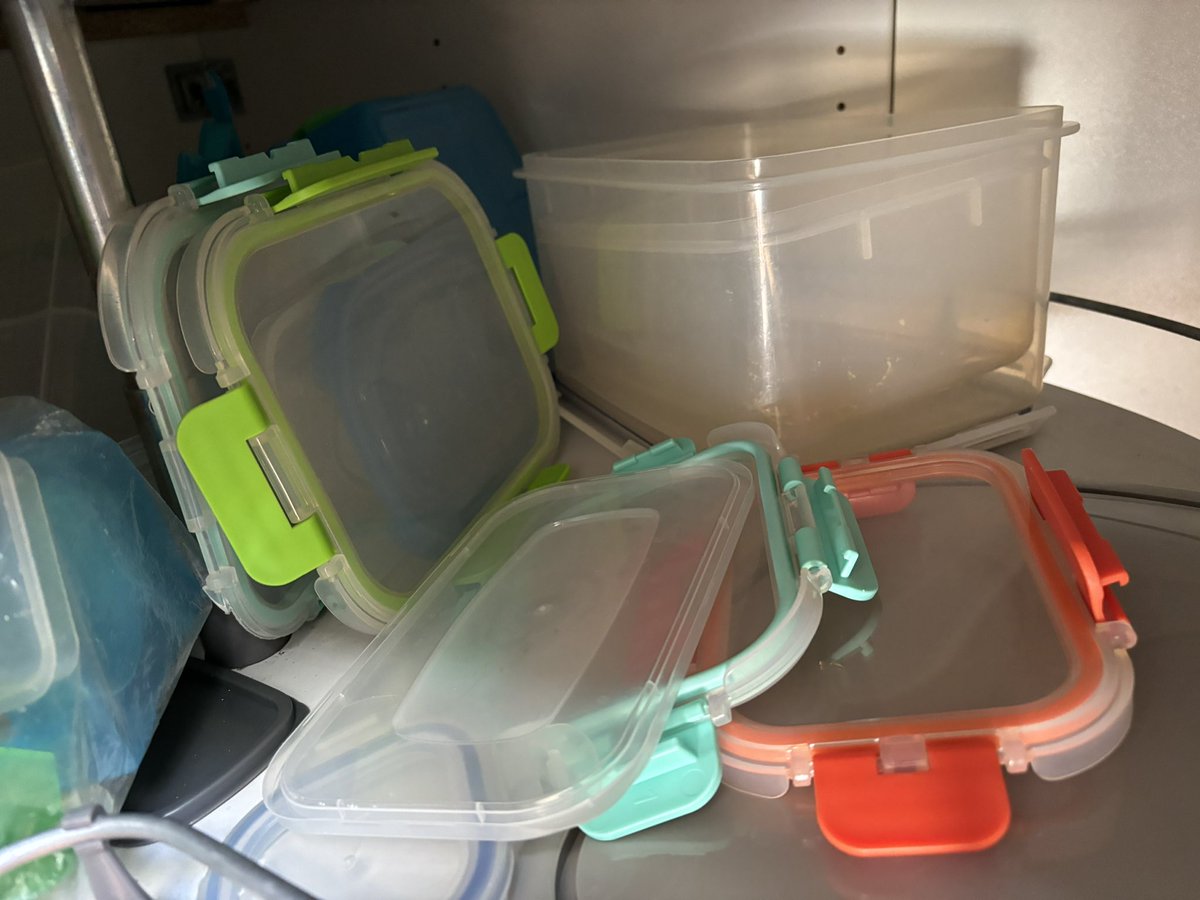 Sethina Watson tweet media