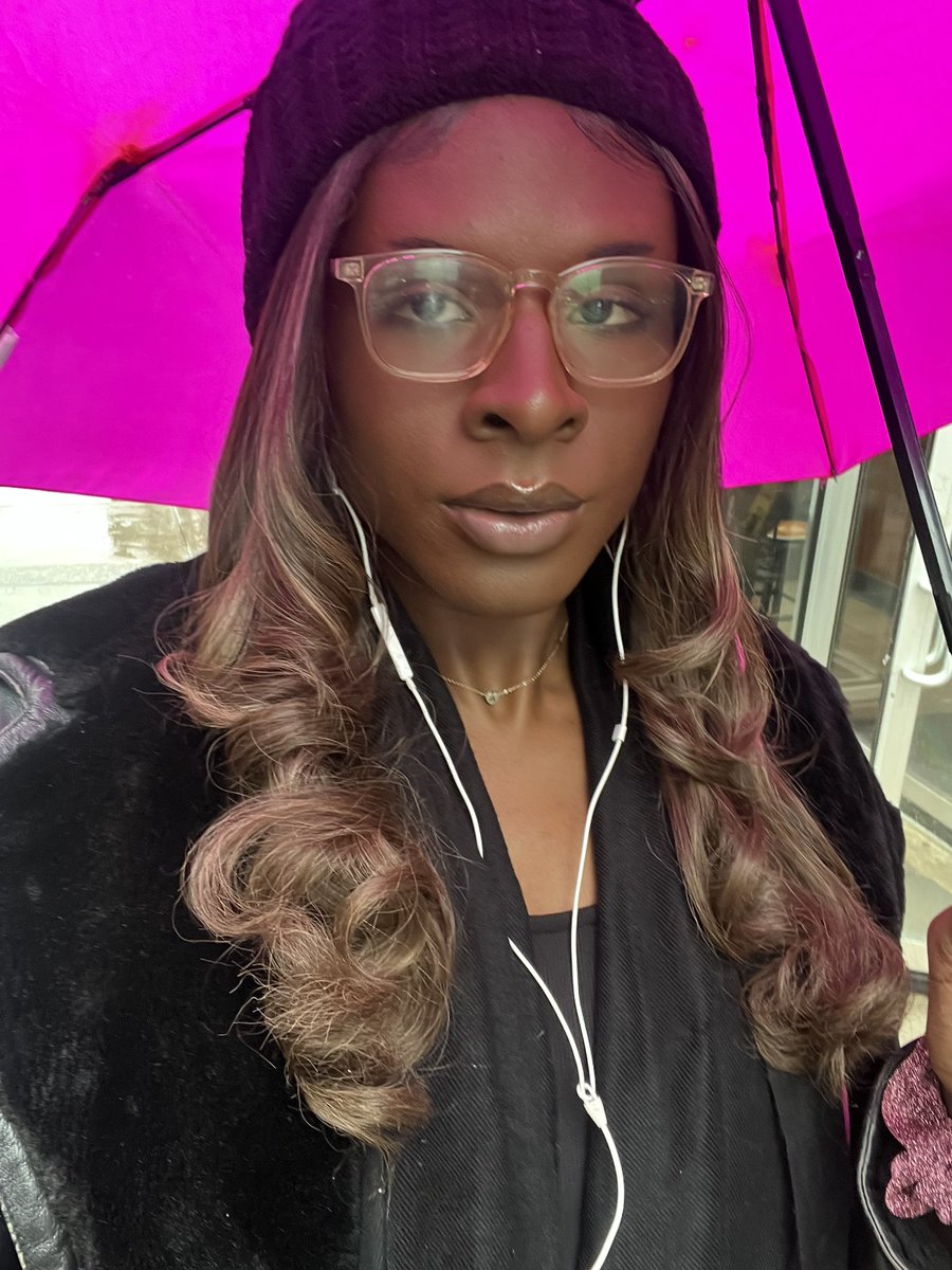 GirlFagwrld's tweet photo. Hopefully yall can see me 🏳️‍⚧️ https://t.co/xk31x74zTk