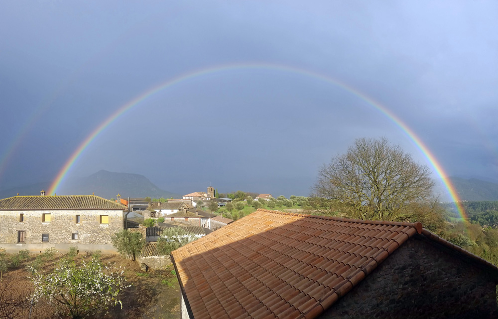 MSOBRARBE's tweet photo. Así finaliza el marzo más lluvioso de lo que llevamos de siglo. 172 mm en #Lamata, de los cuales 81 en la última semana. #Sobrarbe https://t.co/0fk9uj5W6z