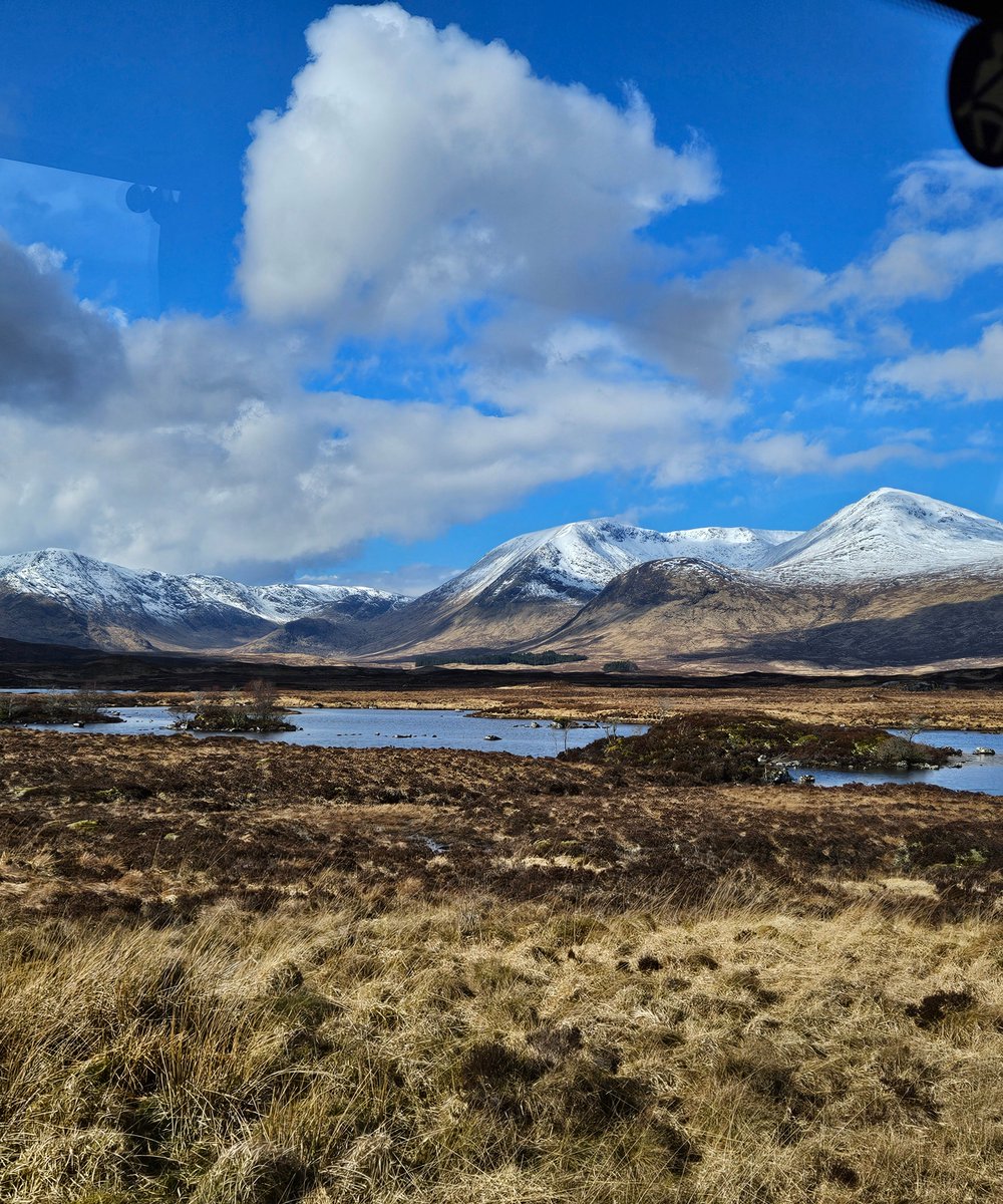 Stunned by the beauty of the Scottish Highlands! Thanks to #ASSW24 for the fabulous conference, and the opportunity to soak in some Scottish culture! 🥳🥳