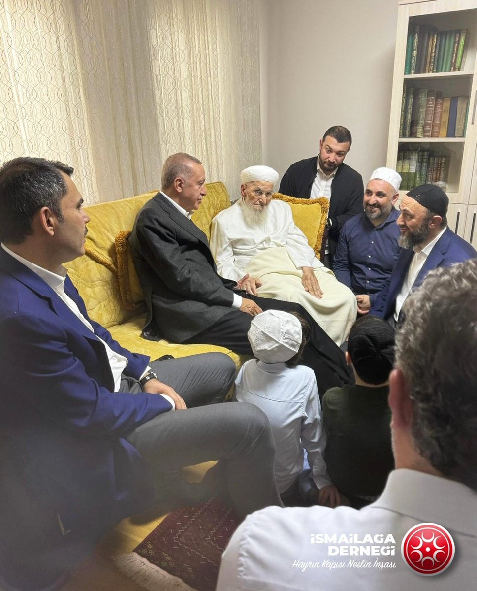 Tugcekanatli's tweet photo. Adama,kişiye,kişilere, cemaatlere, vakıflara hizmet işi bitti demiştik. https://t.co/2n8hljW2ZZ