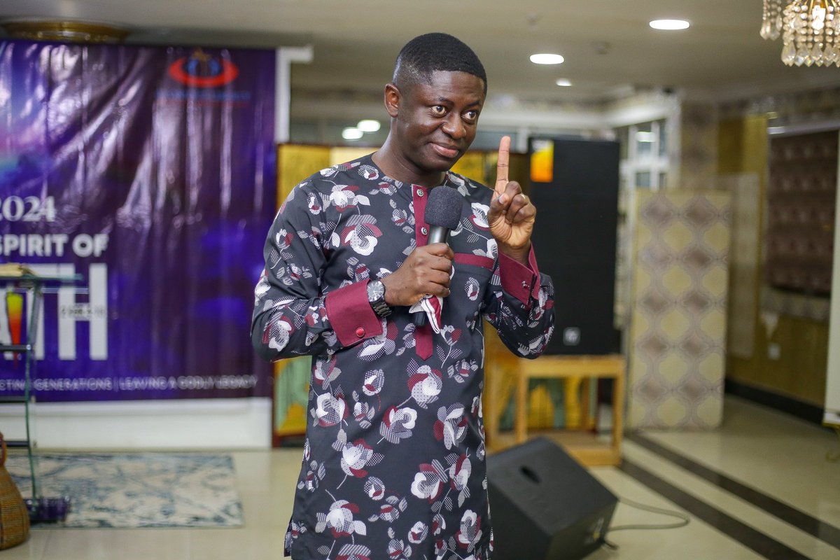 AffulProphet's tweet photo. Do enjoy some pictorial excerpts of our just-ended 7th-anniversary celebration of the Commission; GLIM.

#GLIM
#7thanniversary 
#pictorialexcerpts 
#acitysetonahillcannotbehidden https://t.co/NBQj9AxNCI