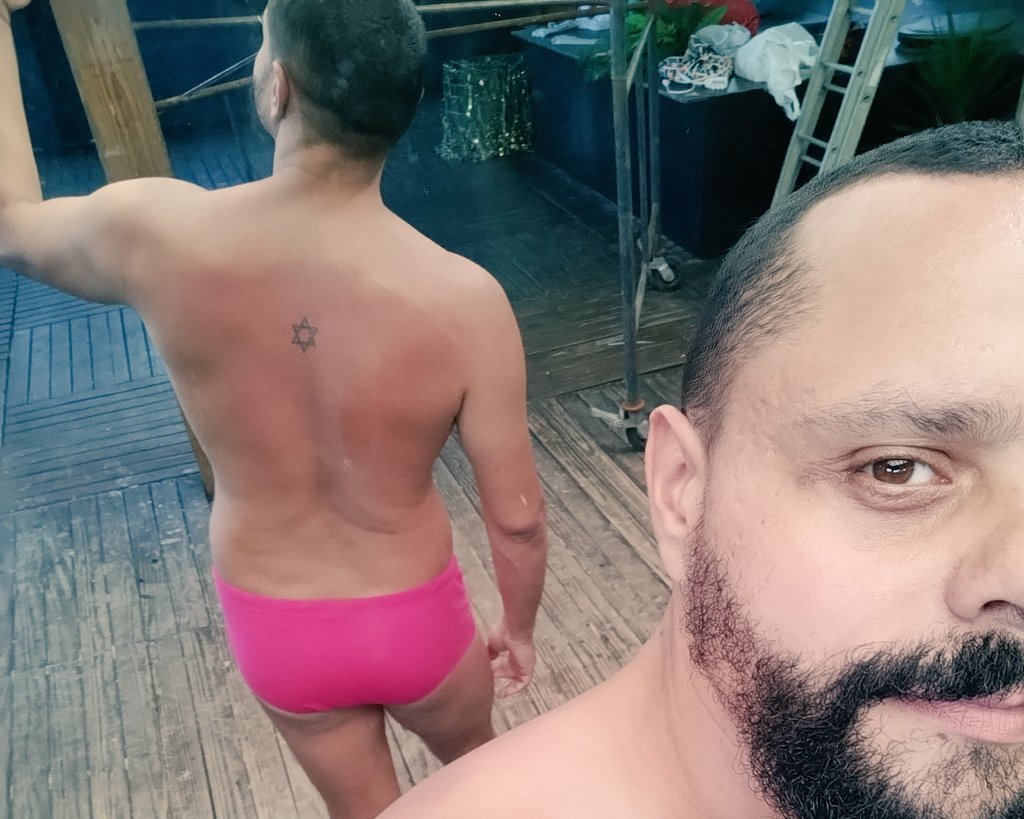 Allex_bs's tweet photo. Ainda sobre ontem...
#sungarosa https://t.co/mmaPeANJXM