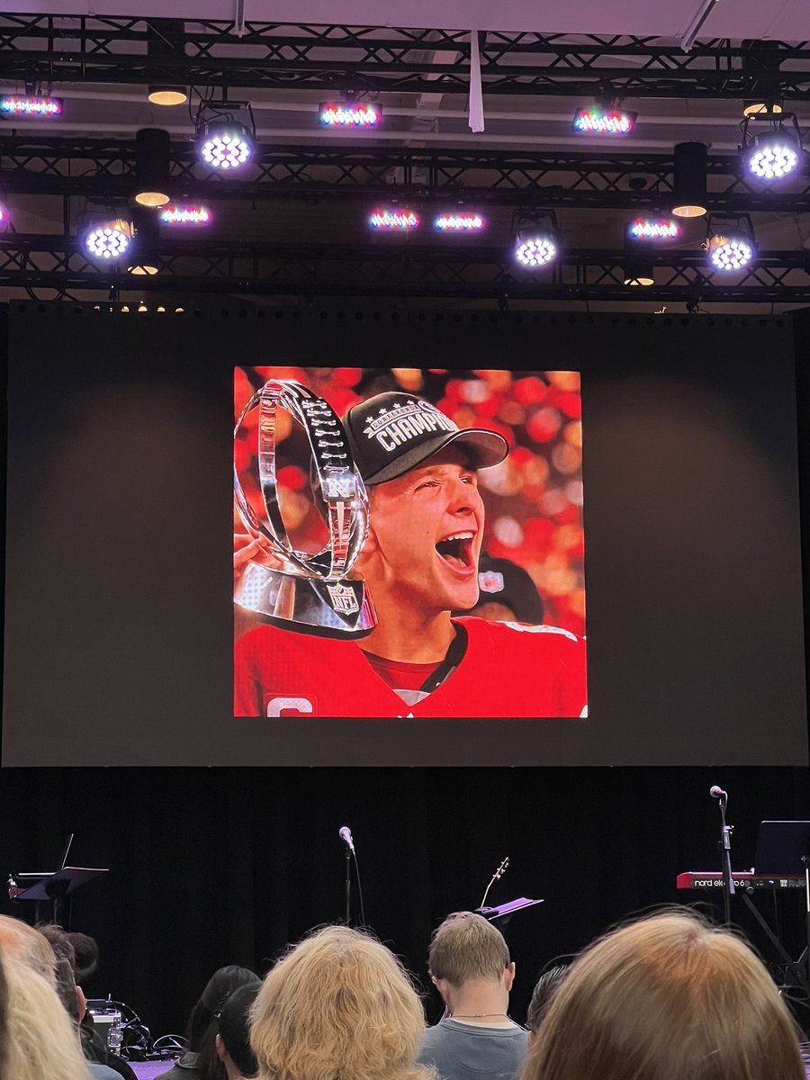 Irrelevant Week tweet media