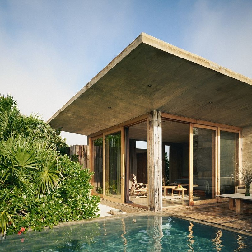 RivieraMaya's tweet photo. Seeking a detox or a rejuvenating escape? ๐ #BeTulum is your sanctuary, wellness warriors! Don't miss out on their healing water circuit of sauna, steam rooms, and plunge pools as a must-try pre-treatment ritual.
๐ธ IG betulumhotel
#WellnessJourney #DetoxInParadise #BeTulum https://t.co/qHGmxvqRGB