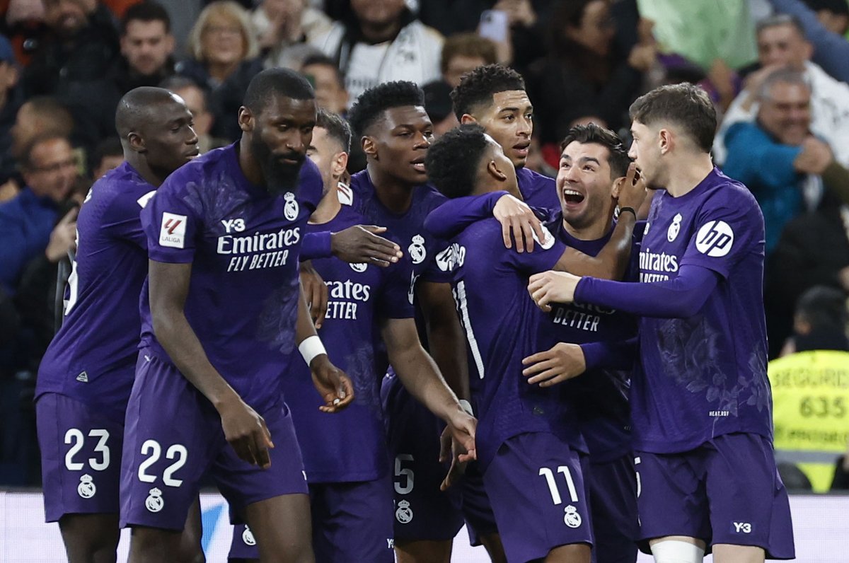 sport's tweet photo. ⚽️RODRYGO MARCA EL SEGUNDO

Dribló al defensa, no se puso nervioso en el área y cerró el contraataque con su tanto

🆚 @realmadrid 2-0 @AthleticClub