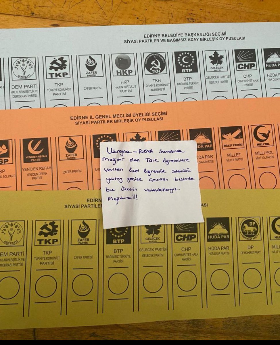 avukatmineesra's tweet photo. Ek2 md ile yatay geçiş yapan Suriyeli, Mısırlı, Yemenli öğrenciler kadar değer görmeyen;  Ukrayna savaş  mağduru olan TÜRK öğrenciler 2 yıldır yatay geçiş yapmayı bekliyor… Mahkeme kapılarında karar beklerken eğitim hayatları sessizce ellerinden alındı. Söz sırası onlarda 🇹🇷 https://t.co/u5Nhu5GFrC