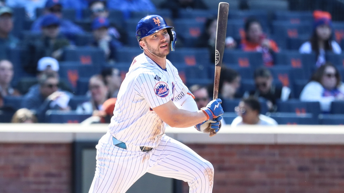 SNYtv's tweet photo. The Mets' offensive struggles continued as the Brewers secured a season-opening series sweep https://t.co/HKbTGVOu0V https://t.co/Hta9528XYQ