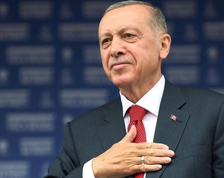 Sonuç hatalardan ders alarak ülkemiz hizmetinde olmaya devam edeceğiz yaşanılan kayıpların nedeni bellidir tedbirleri ağır şekilde alınacağına inancımız tamdır Syn Cumhurbaşkanımız #RecepTayyipErdoğan Beyfendinin herzaman yanında olmaya devam edeceğiz 🇹🇷🇯🇴🇦🇿🇹🇷