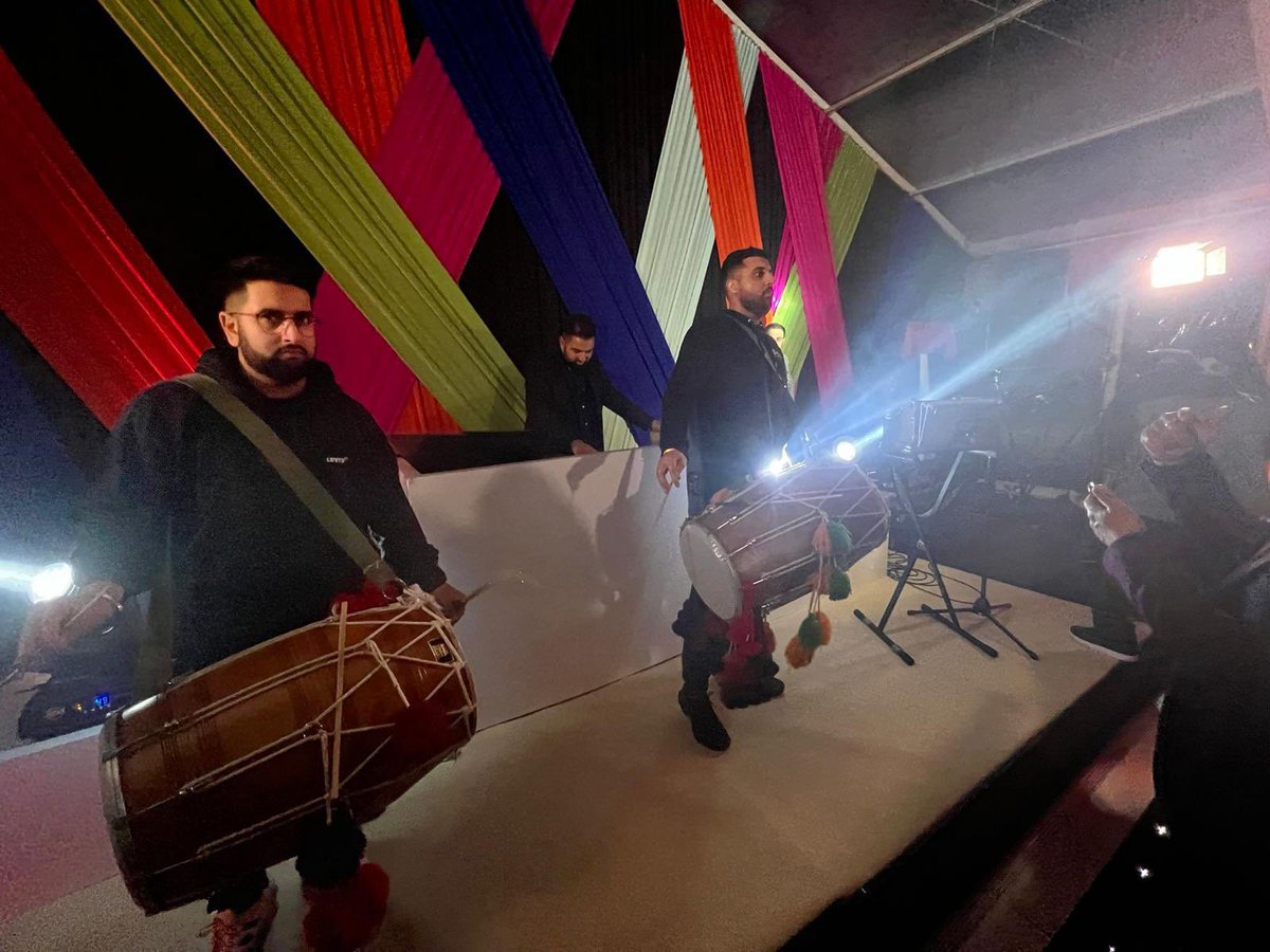 LeicDholLessons's tweet photo. Sound check the #Dhol 
#London #Romford #DholEnforcementAgency before our live folk band set at this awesome jago party #Algozey #Dhol #Boliyan https://t.co/oJ487Da7Ky