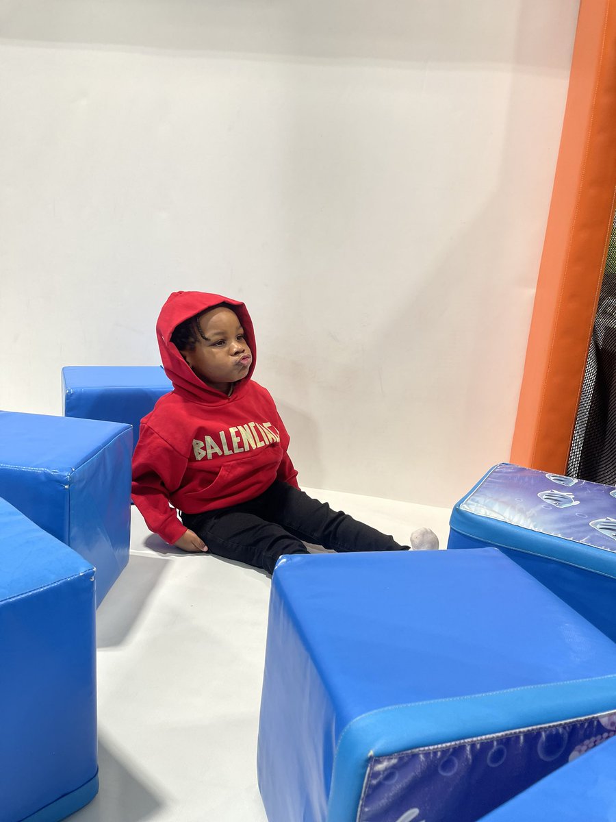 Mama2Youuu's tweet photo. Ughhh, I love his life😍🥹❤️‍🔥❤️‍🔥❤️‍🔥 #HappyEaster #MrCBFW🖤 https://t.co/Gq1jW0xvAi
