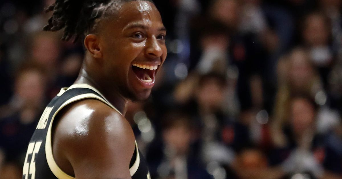 MikeReisSIU's tweet image. Congrats @LanceBuckets! so happy you're tasting the best of college basketball, the Final Four!