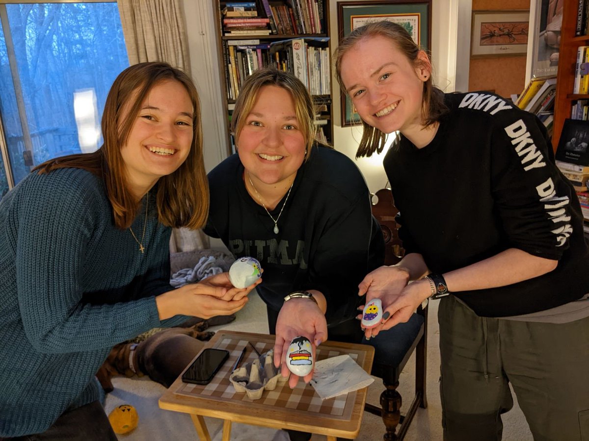 When a Blacksburg neighborhood needed a hand with their Easter rock hunt, our English majors answered the call! 🎨📚 With tea, talks, and tons of creativity, they've left a mark of joy around the neighborhood. #VTService #EasterFun