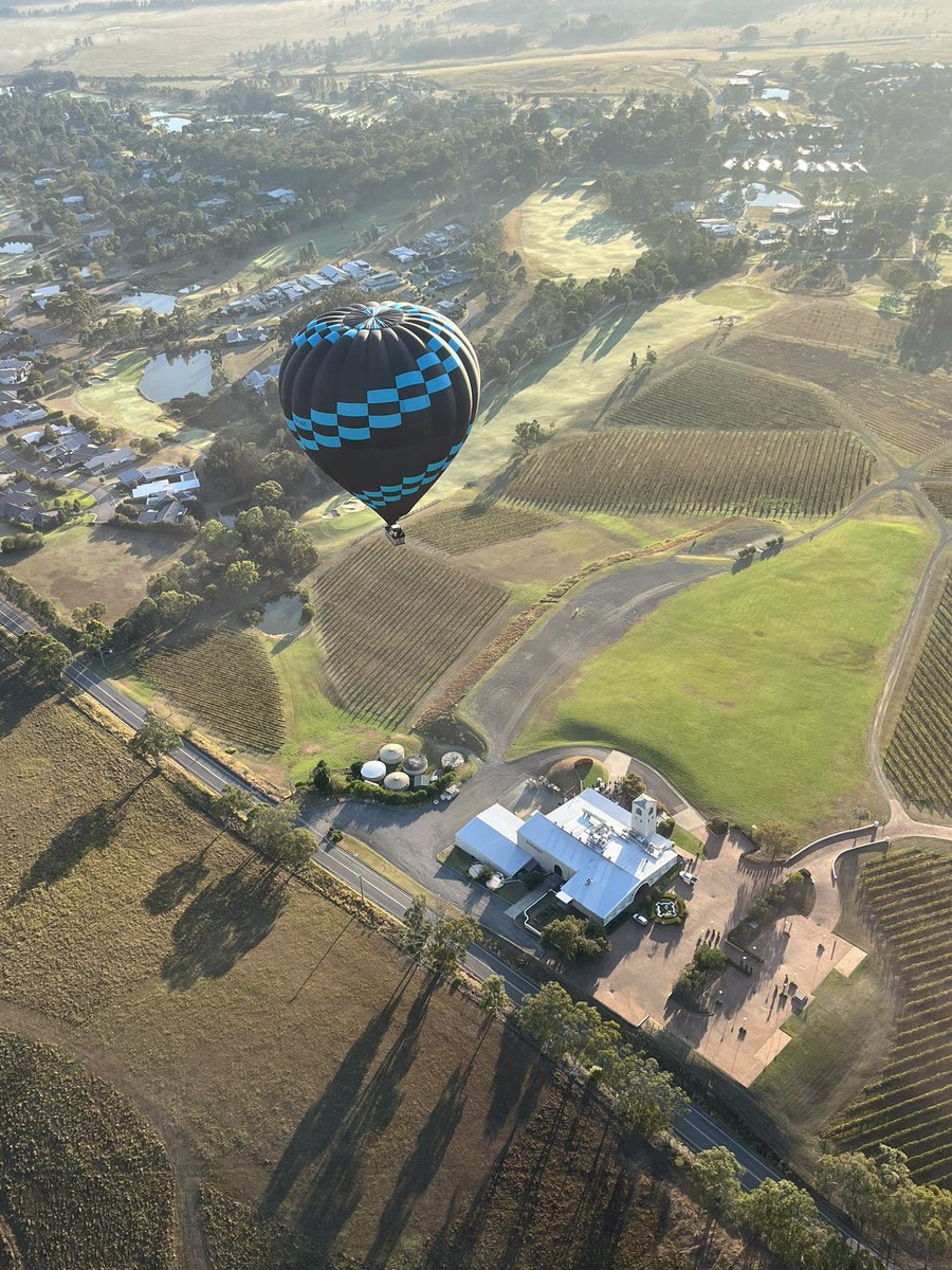 HalloranBarry's tweet photo. @Hozier See you here in Binbagen in Hunter Valley in November! https://t.co/znvb8zBB4X