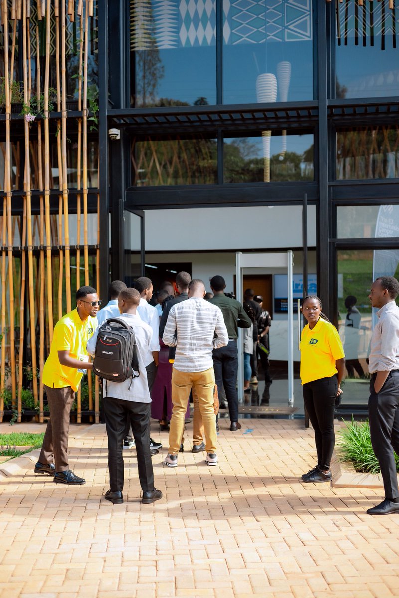 E3 International tweet media