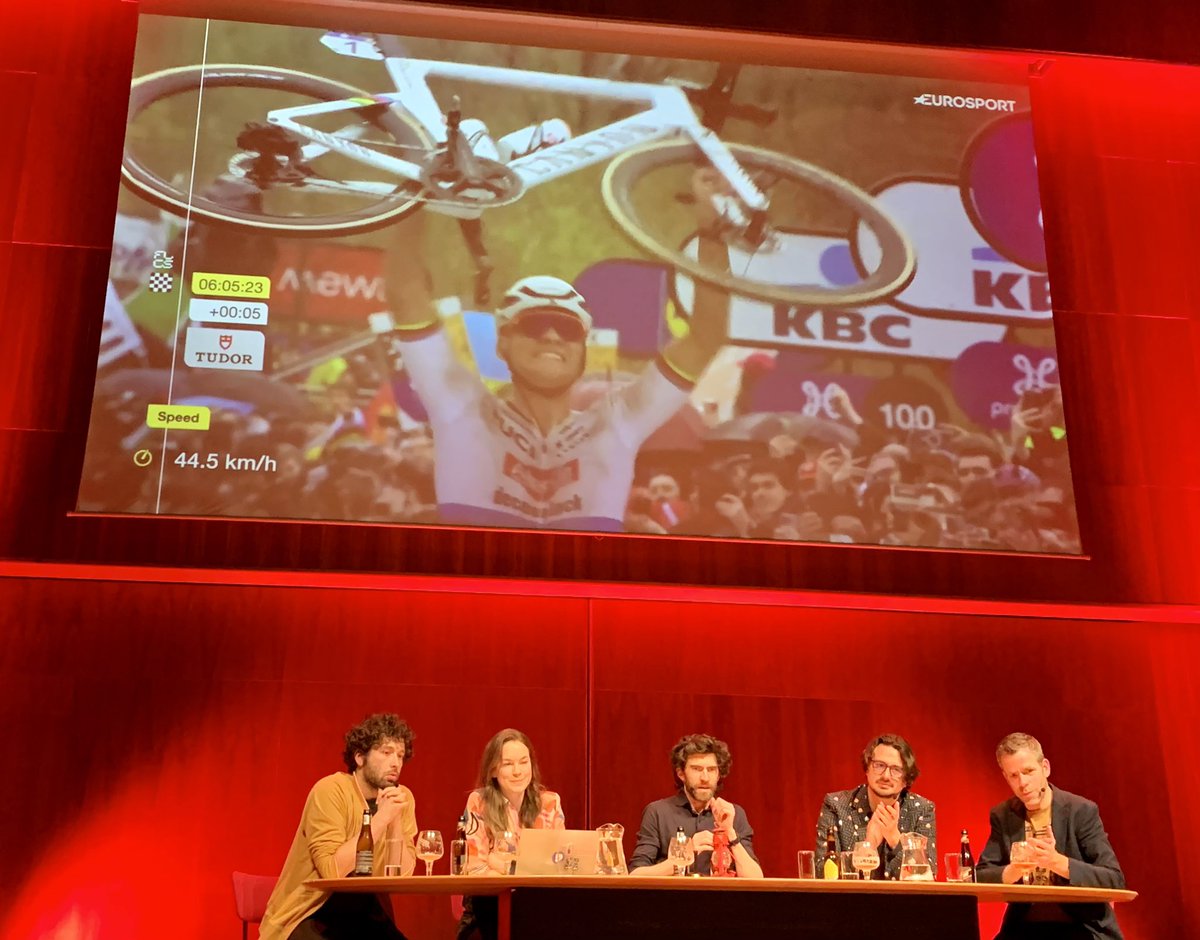 Was weer mooi nabeschouwen op de <a href="/RondeVlaanderen/">Ronde van Vlaanderen</a> met de dame en heren van <a href="/DeRodeLantaarn/">De Rode Lantaarn</a> in <a href="/TiVre_Utrecht/">TivoliVredenburg</a>