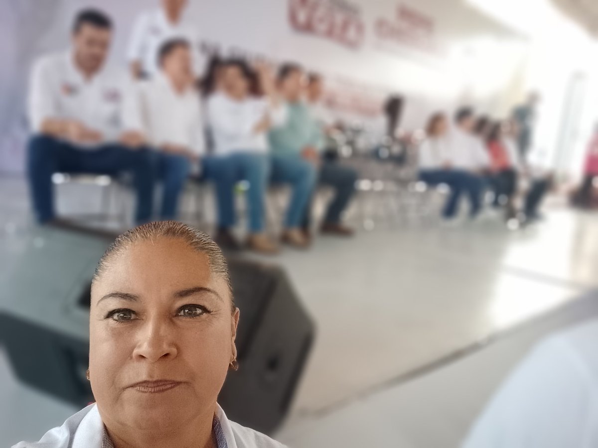 M@ru ®osales tweet media