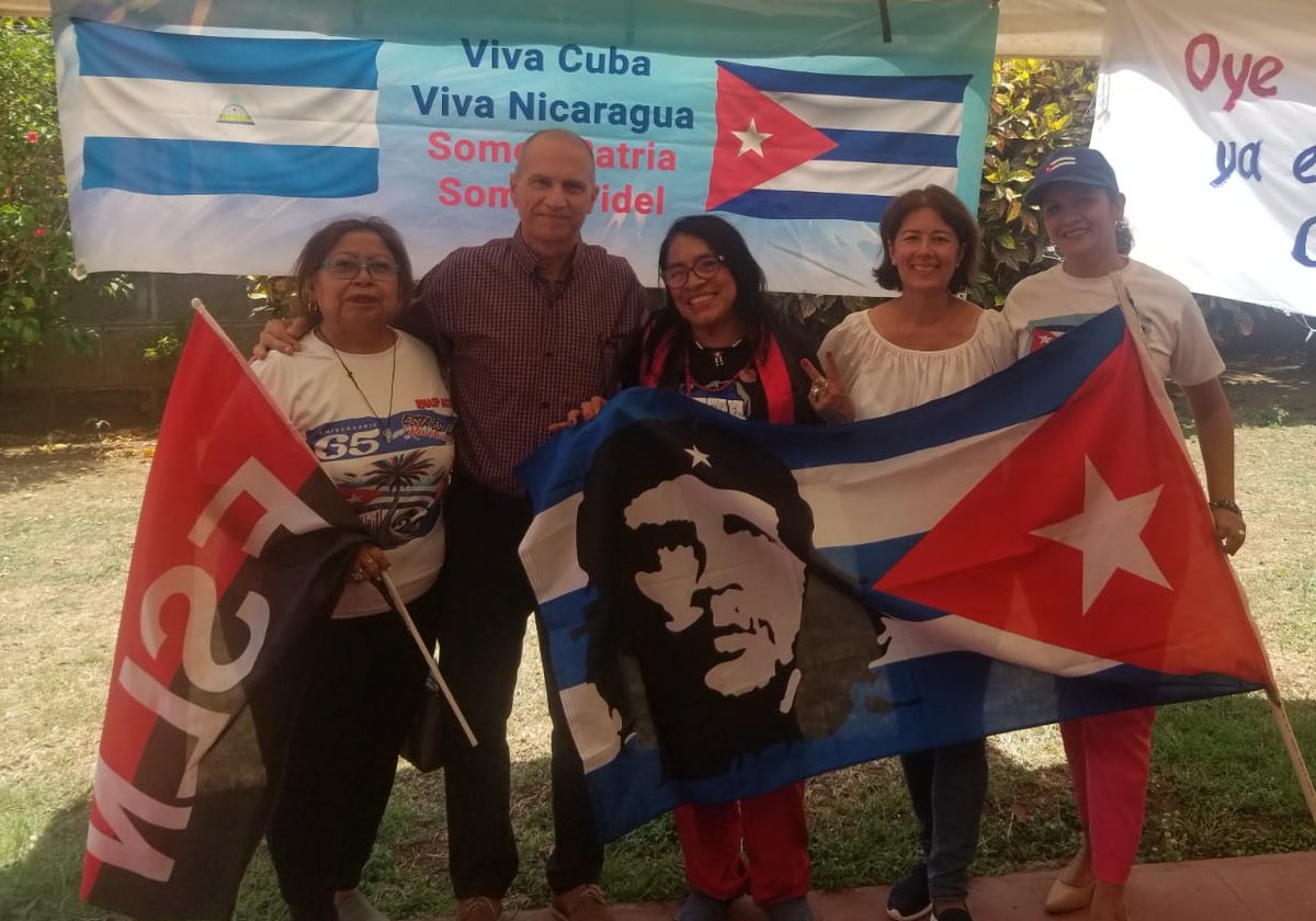 Reconocimiento a los 65 años de Resistencia Heróica del Pueblo de Cuba frente al Imperialismo y el 61 de lucha continua frente al Genocida Bloqueo. 'Puentes de Amor' entre Cubanos Residentes y Solidaridad Nicaragüense, junto a la Revolución. #BloqueoGenocida #PuentesDeAmor