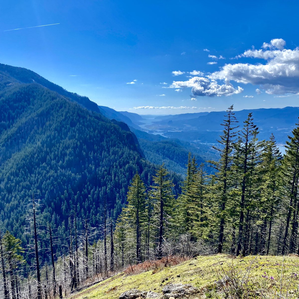 Easter Day hike in the Columbia River Gorge