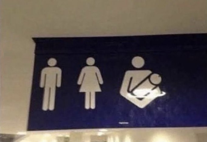 Memakker's tweet photo. por fin hacen baños adaptados para mi y mi polla https://t.co/BvvHr66tUu