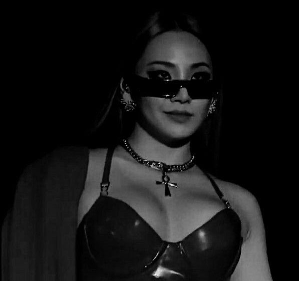 MAF1ACL's tweet photo. Let me show you how to be a 

Q U E E N .

Try me baby, I dare you~ 

Lee Chaerin || Demon/Mafia CL https://t.co/C58QYREDs4