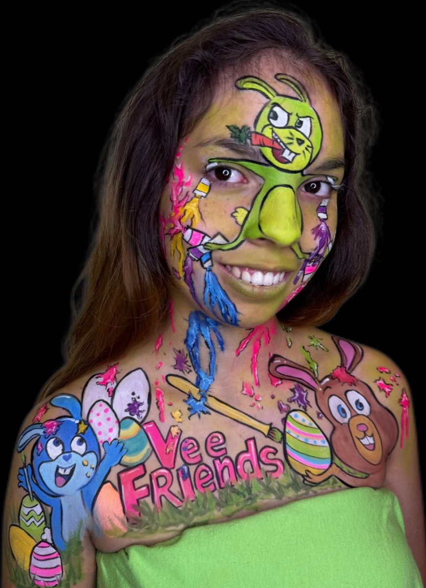 SifreMichelle's tweet photo. 🌸💖 My take on @veefriends
#BadIntentions
#SelfAwareHare
#RadicalRabbit for Easter!🥰🎨😂
Black background makes it brighter!😉 https://t.co/Zzj1DVN0LX