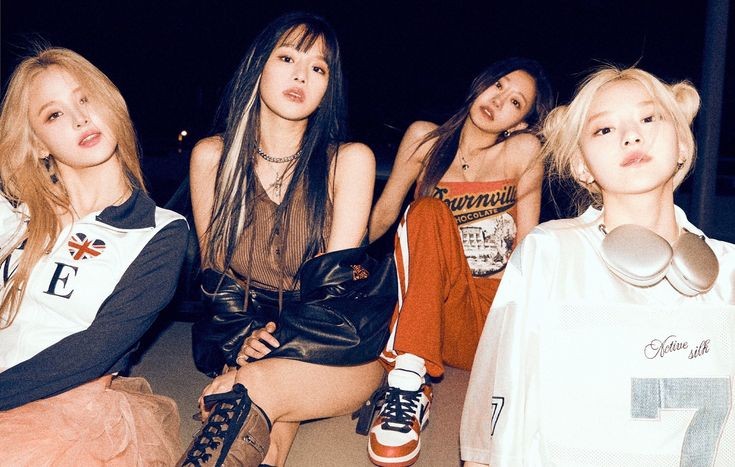 Highest album peaks by 5th generation k-pop groups on iTunes US: 🇺🇸

#1. BABYMONS7ER (#6) 🔺️
#2. MELTING POINT (#7) 🔻
#3. YOUTH IN THE SHADE (#12)
#4. SUPER REAL ME (#16)
#5. Born to be XX (#33)

#BABYMONSTER #베이비몬스터
@YGBABYMONSTER_