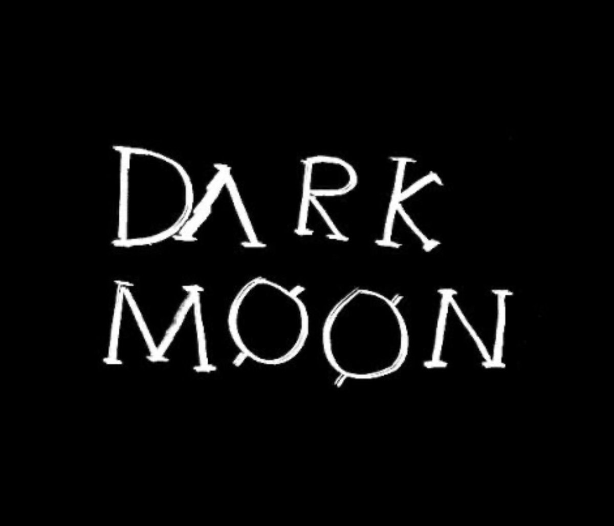 EN7ernally's tweet photo. dark moon new twitter layout 🌚

“hello, this is heli, jino, solon, shion, jaan, jakah, noa from vamfield. please don’t tell marge shhh!” https://t.co/k5Gg0vASm6