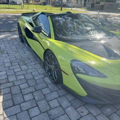 CarPics4Pinks tweet media