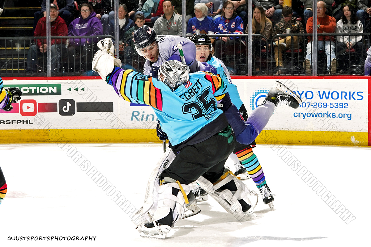 JustSports_AHL's tweet photo. 03-22-24 BINGHAMTON BLACK BEARS vs WATERTOWN WOLVES

SOCK OUT CANCER SPECIALTY GAME JERSEYS

FPHL-Federal Prospects Hockey League

@BlackBearsFPHL
#BlackBearsFPHL
@WolvesWatertown
@TheFPHL
#hockeyphotography
#pocketwizard
@PocketWizard
#ShotOnCanon
#fphl
#sockoutcancer https://t.co/UMvjPtwrqb