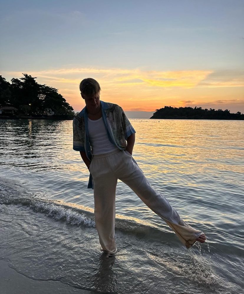 mmickschumi's tweet photo. Around some places ☀️ https://t.co/xPIMTKOe1E