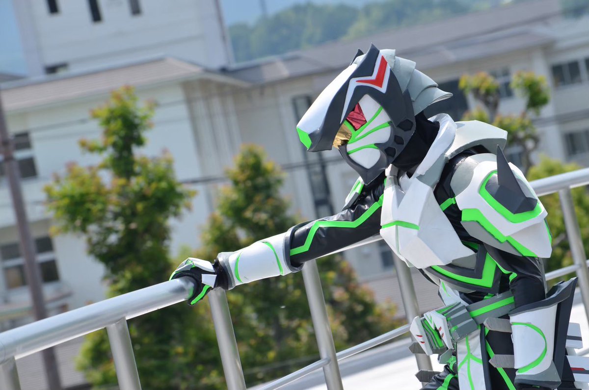 seian_tokusatsu tweet picture