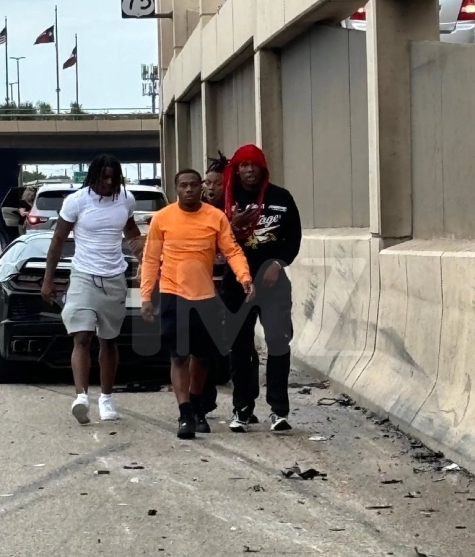 uSTADIUM tweet media