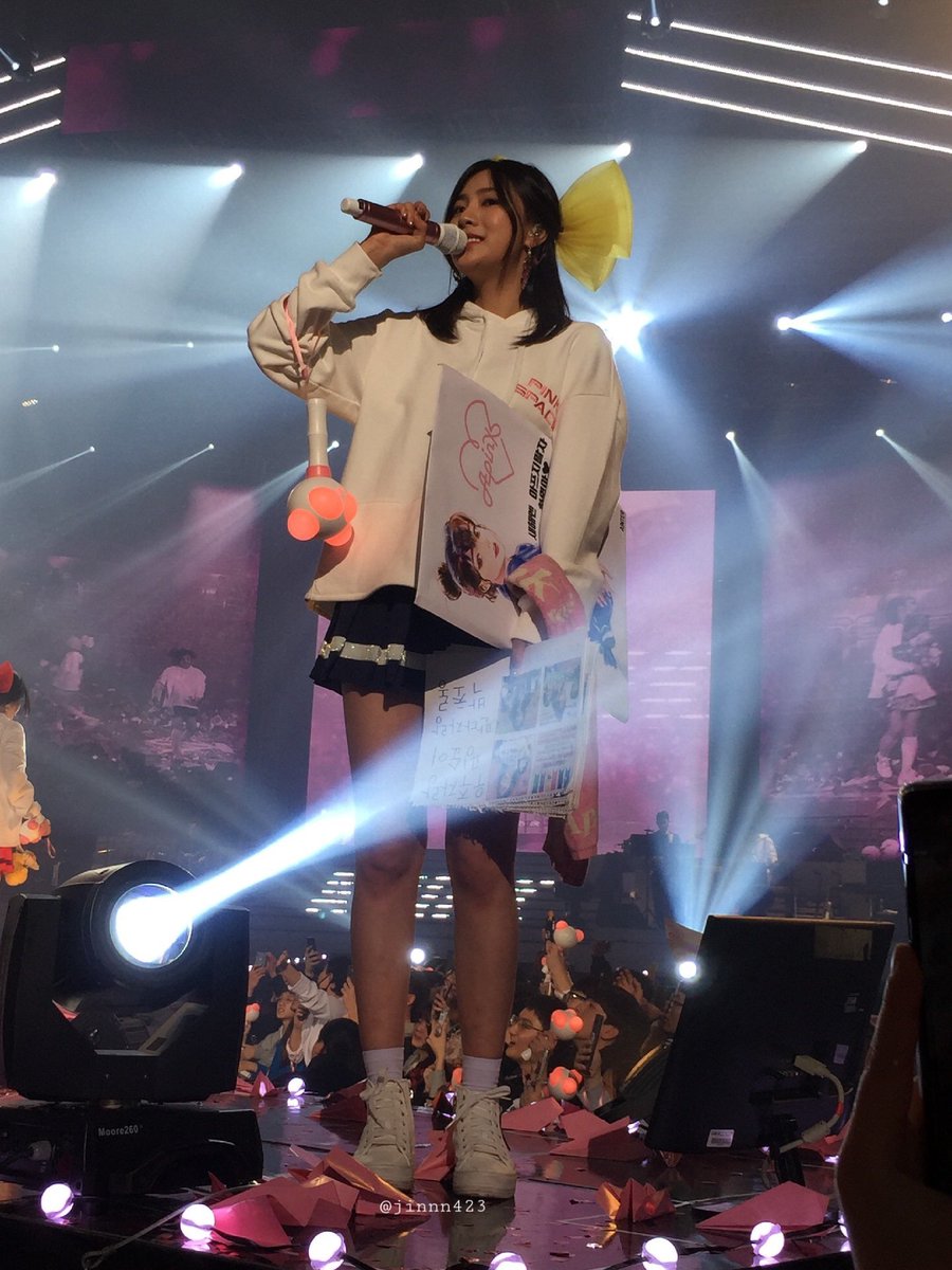jinnn423's tweet photo. 180113 PINK SPACE #에이핑크 #Apink

만우절 기념.. 고이 간직하던 사진♡

#박초롱 #ChoRong @Apinkpcr
#오하영 #HaYoung @Apinkohy https://t.co/OXcDl4I1f1