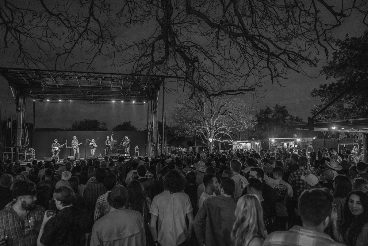 Last night w/ The SteelDrivers @FarOutLounge 📸 @theephiix