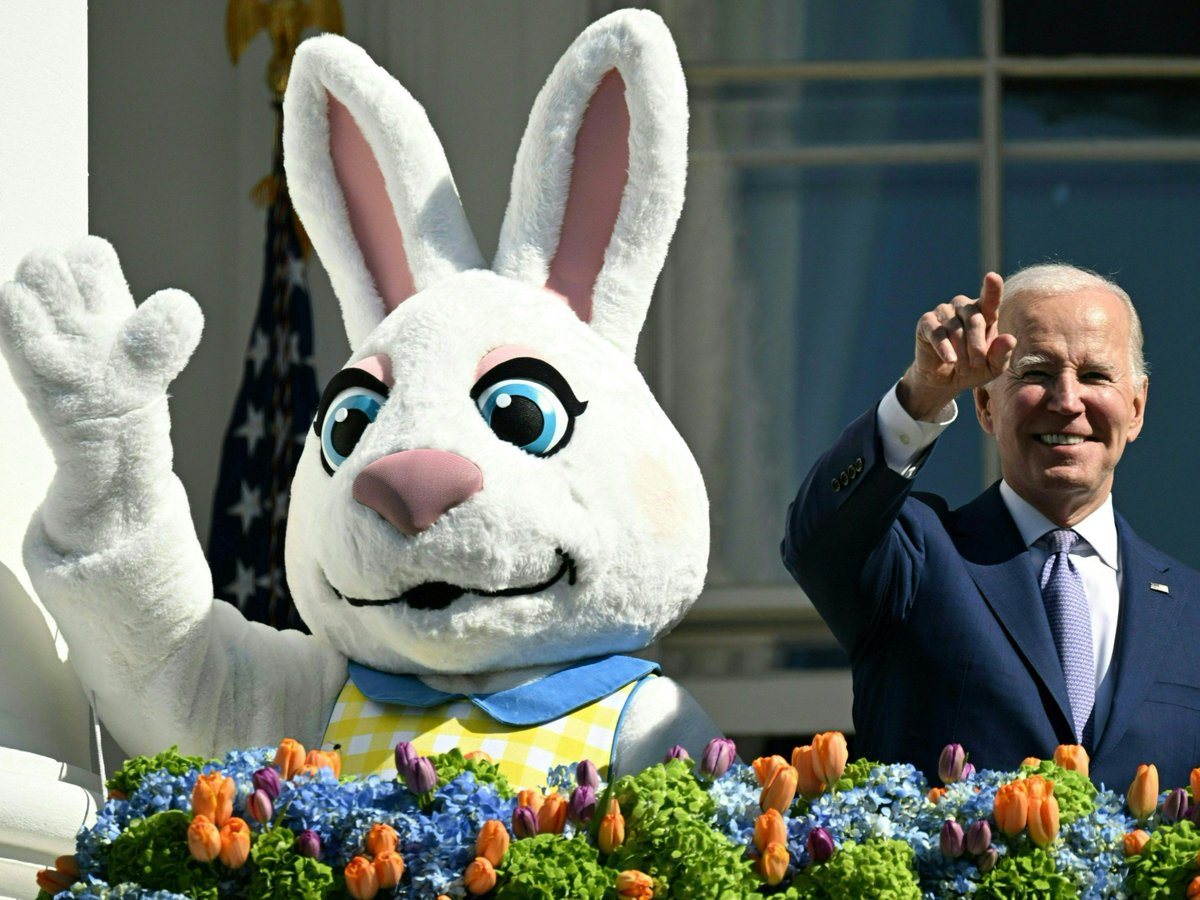 Conservative media targets WH Easter egg contest over 'no religious themes' rule, a decades-old policy, say officials. 
Claims of banning faith-based designs at the annual event precede Biden's term. 

#EasterEggContest #WhiteHouse #ConservativeMedia #ReligiousFreedom