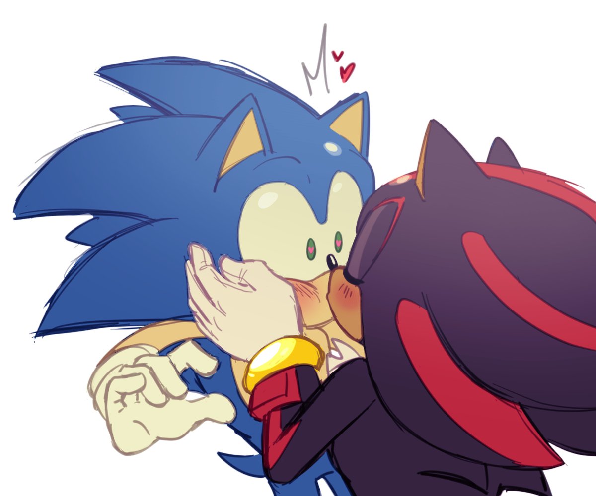 emthimofnight's tweet photo. Shadow kisses Sonic for the first time without any prompting and permanently alters Sonic's brain chemistry #sonadow #shadonic #SonicTheHedgehog #ShadowTheHedgehog https://t.co/TzaWkaqnjn
